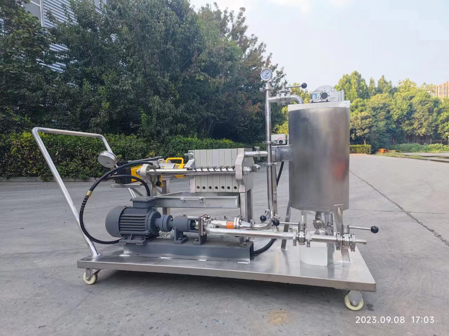 lab filter press