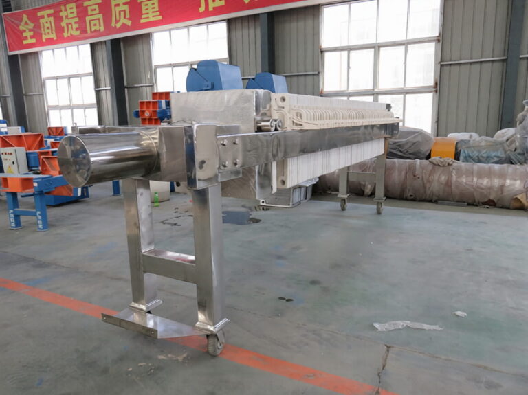 stainless steel coated filter press picture 768x575 2